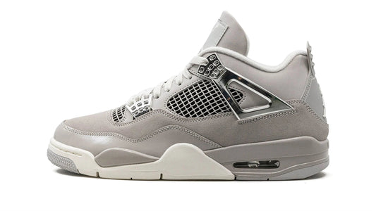 Jor 4 WMNS "Frozen Moments"